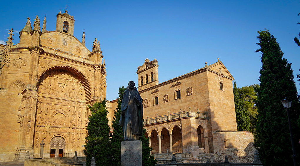 PASEOS POR SALAMANCA - V CENTENARIO DE LA ESCUELA DE SALAMANCA (12:00h.)
